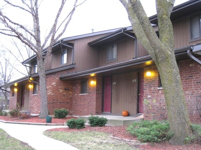 Briarwood Garden Apartments Apartments Bethel Park Pa Apartments Com