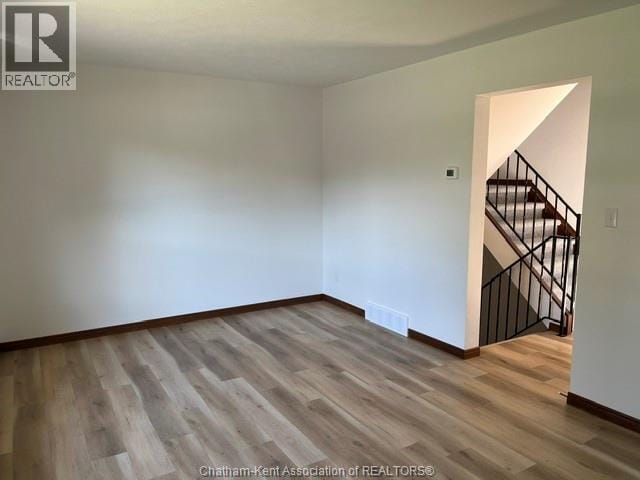 Building Photo - 452 Sandys St