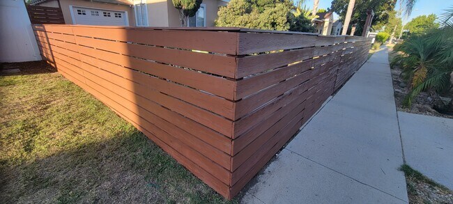 Foto del edificio - 17565 Bullock St