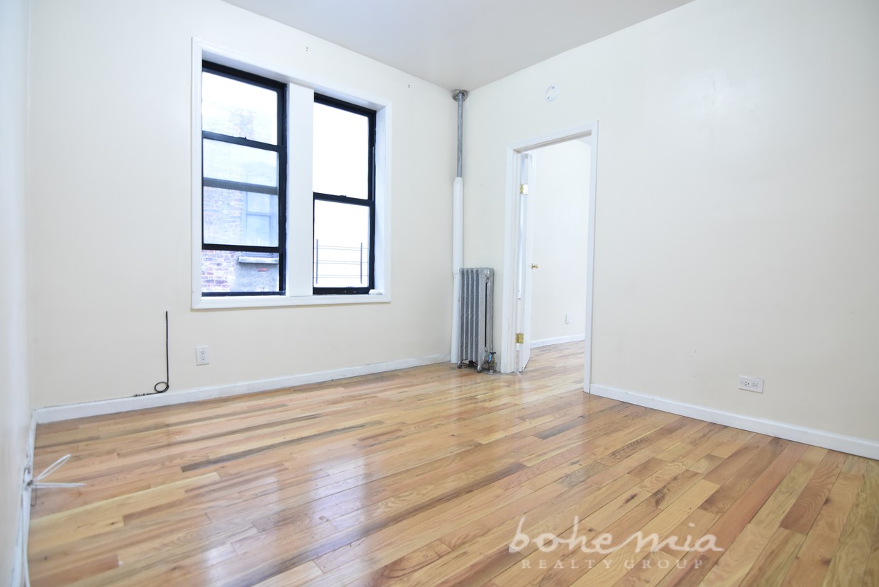 Primary Photo - 141 W 145th St