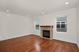 Building Photo - 840 N 145th Ln