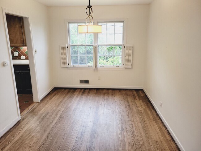 Foto del edificio - 1154 Alford Ave