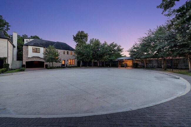 Foto del edificio - 5413 Alder Cir