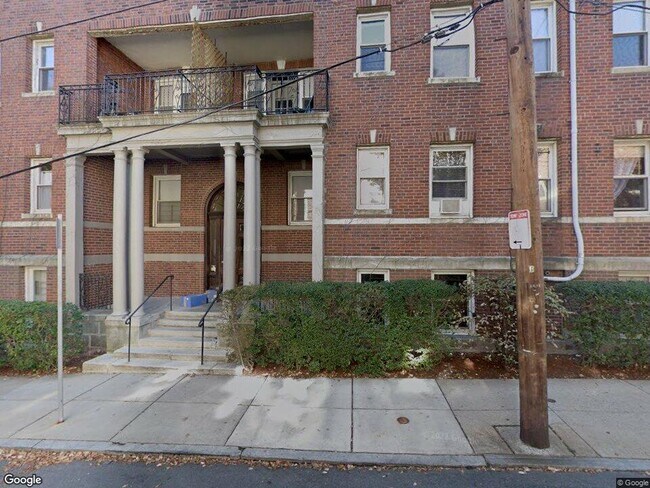 Foto del edificio - 18 Melvin Ave