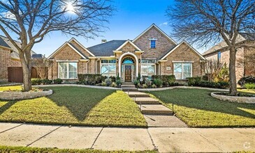 Building Photo - 5103 Iroquois Dr