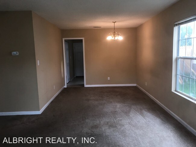 Foto del edificio - 2 br, 2 bath House - 1050 CHERRY MEADOWS LANE