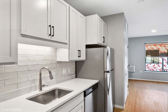 Interior Photo - Lago Apartments