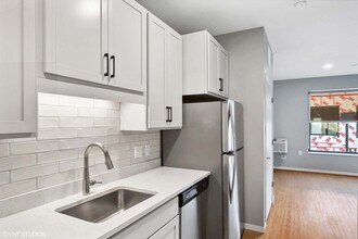 Interior Photo - Lago Apartments