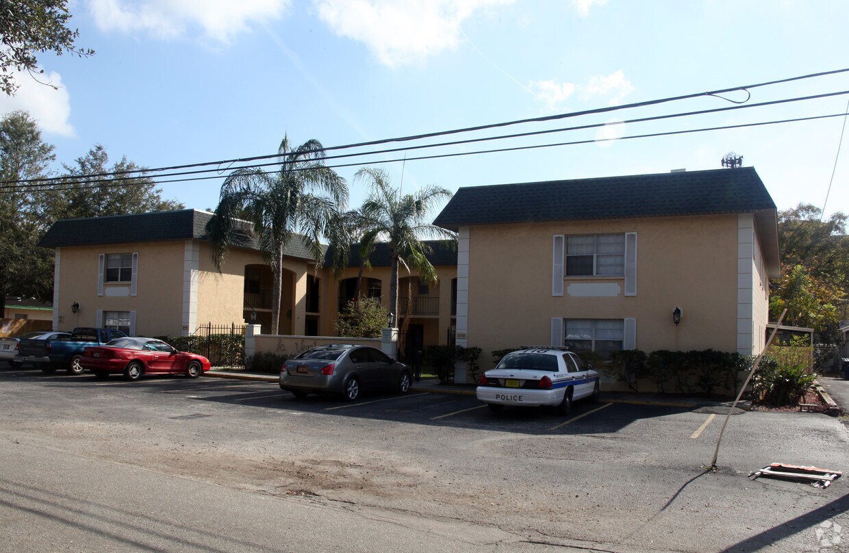 3718 W McKay Ave, Tampa, FL 33609 Apartments in Tampa, FL