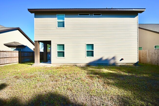 Foto del edificio - 2315 Hadleigh Hills Ct