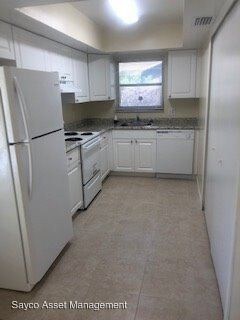 Building Photo - 3 br, 2 bath House - 2009 SW Castinet Ln