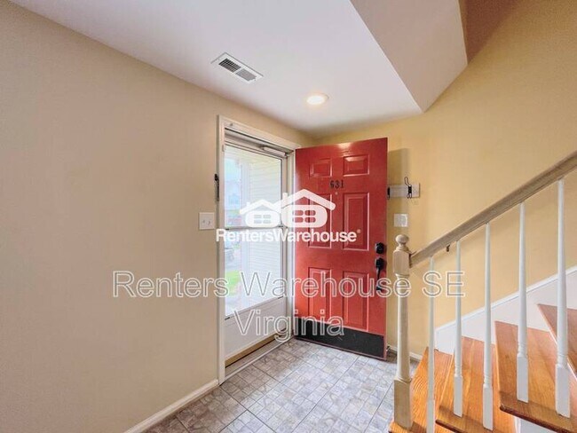 Building Photo - 631 Brisa Ct