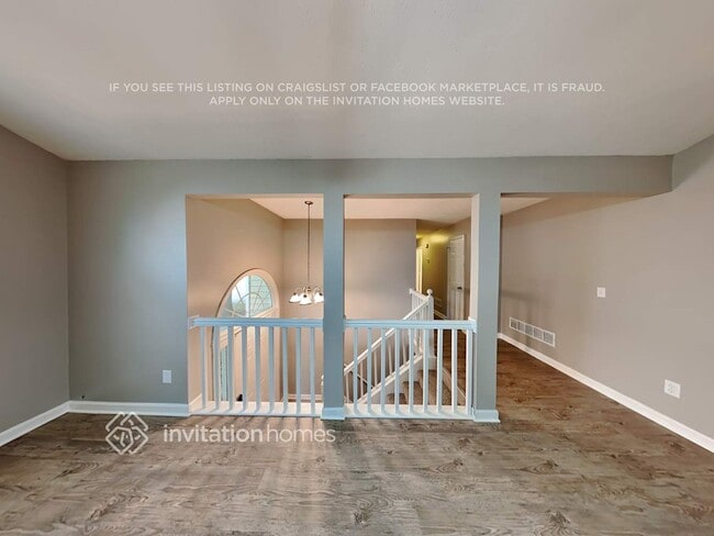 Building Photo - 2318 Sandspring Dr SW