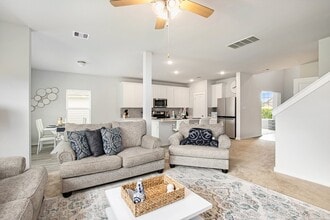 Building Photo - 40557 Mostyn Lake Dr