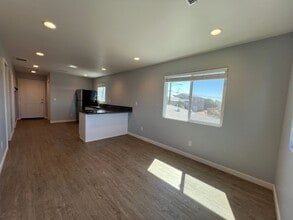 Building Photo - 6648-6650 Bell Ct