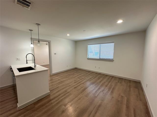 Foto del edificio - 4526 Munger Ave