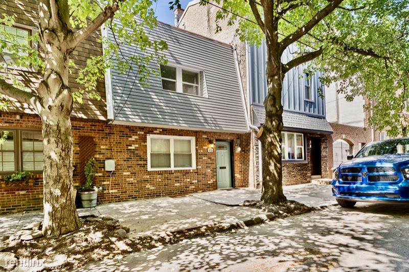 Primary Photo - 3 br, 1 bath House - 1401 E Susquehanna Ave