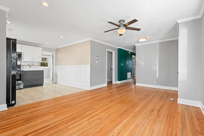 Foto del edificio - Single Family Ranch in Durham: Available Now