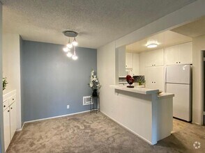 Building Photo - 355 S Los Robles Ave