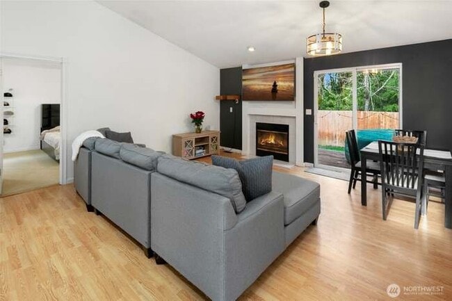 Foto del edificio - 8215 1st St SE