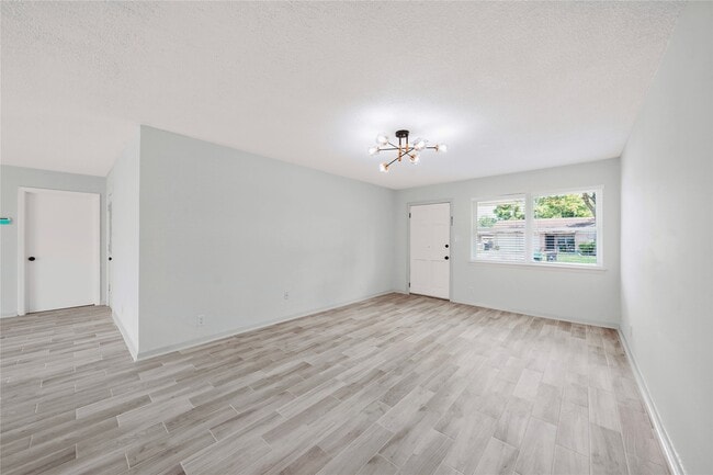 Building Photo - 9631 Truscon Dr