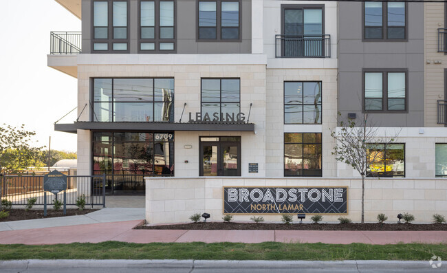 Building Photo - Broadstone North Lamar