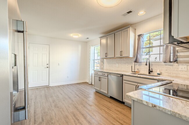 Foto del edificio - Walkerton Home