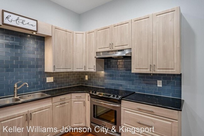 Building Photo - 2 br, 2.5 bath House - 108 Furches Dr Unit 16
