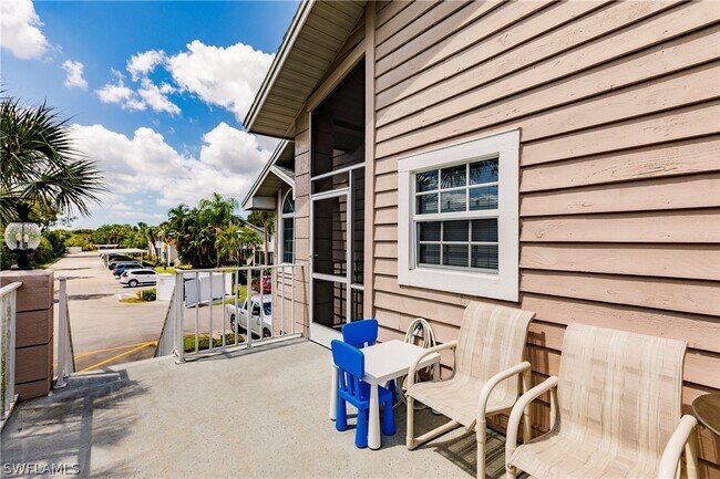 Building Photo - 14461 Summerlin Trace Ct