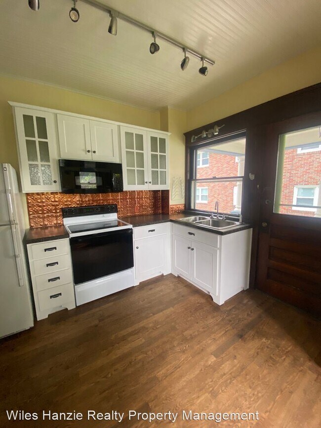 Building Photo - 3 br, 2 bath House - 149 Sterling Ave