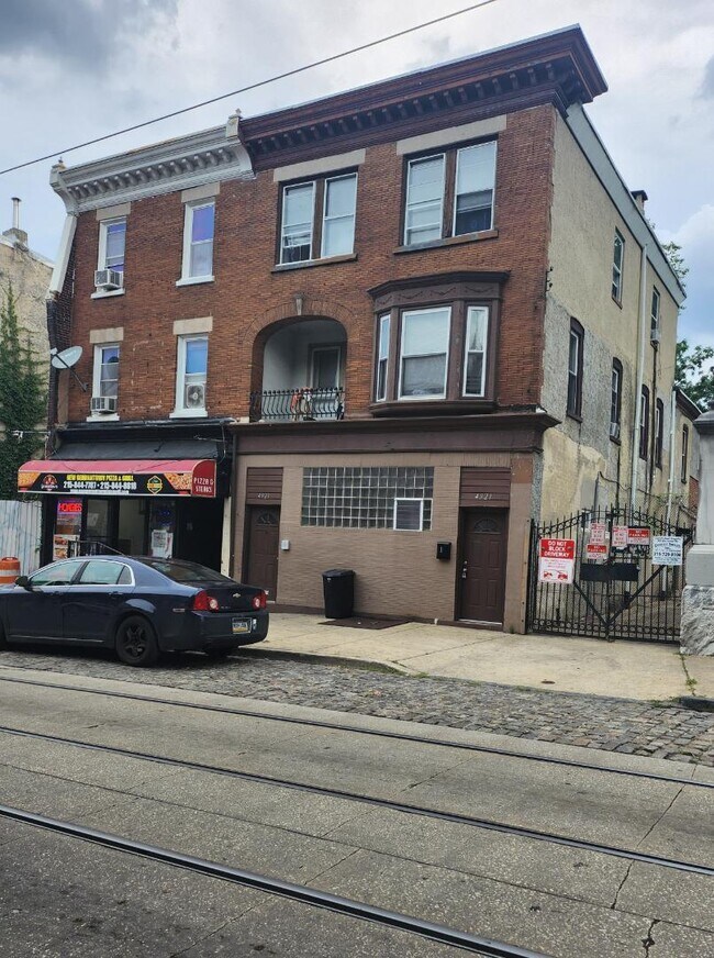 Foto del edificio - 4921 Germantown Ave