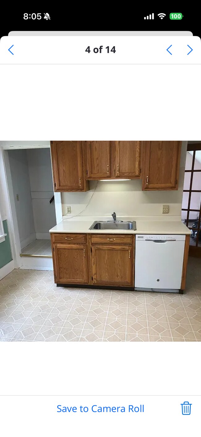 Foto del edificio - 144 Seeley St