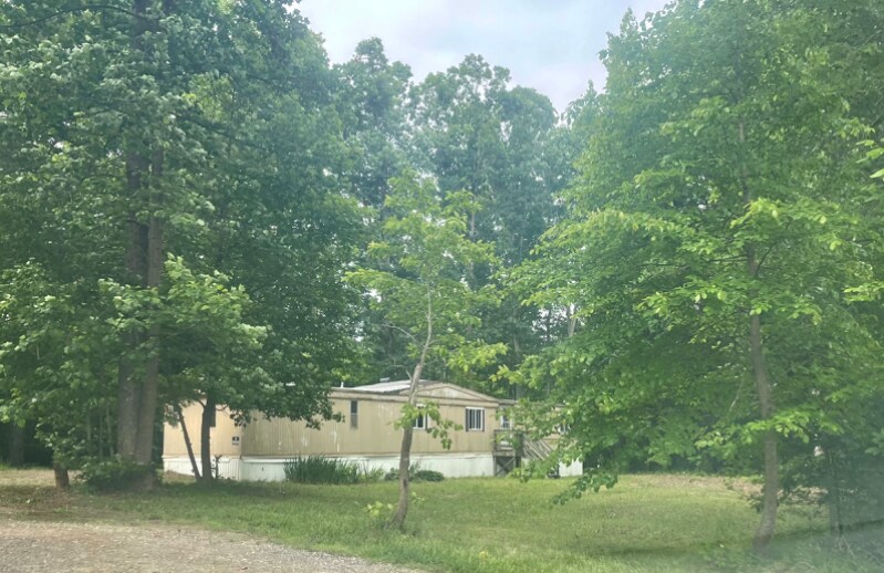 301 Hunter Ridge Ln, Charlotte Court House, VA 23923 House Rental in