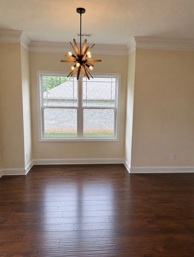 Foto del edificio - Maryville 37803 - 3 bedroom 2.5 bath home - Call Debra Johnson (865) 591-8281