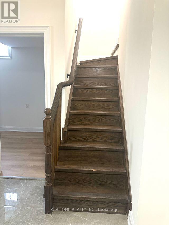 Photo du bâtiment - 58 Rakewood Crescent