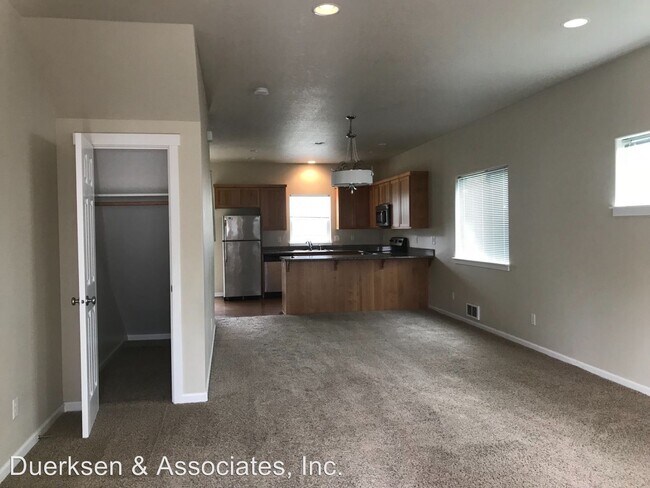 Building Photo - 1637 SW 53rd St