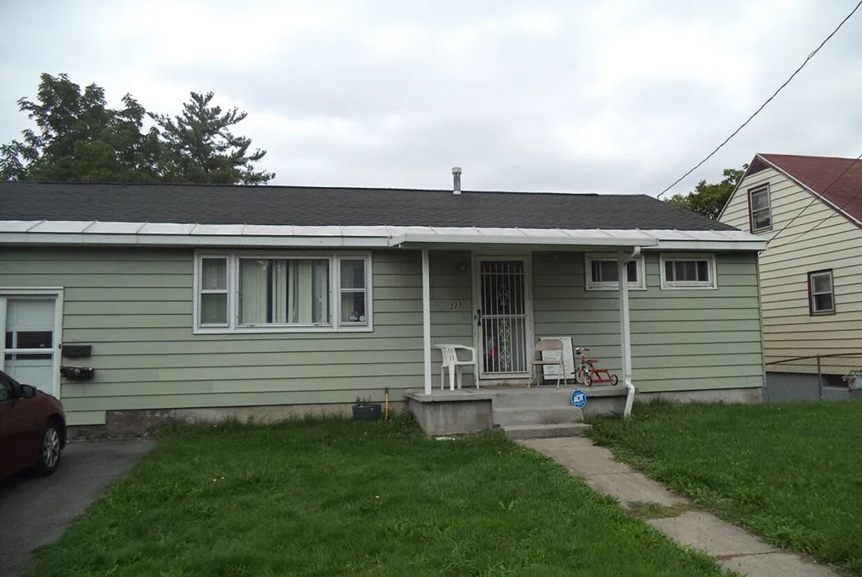 223 Clarence Ave, Syracuse, NY 13205 House Rental in Syracuse, NY