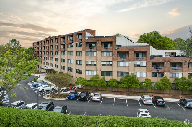 Thoreau Place Condominiums