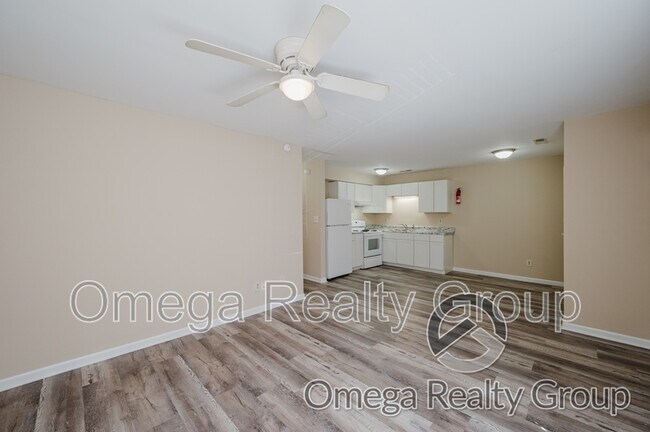 Foto del edificio - 3330 Meridian St N
