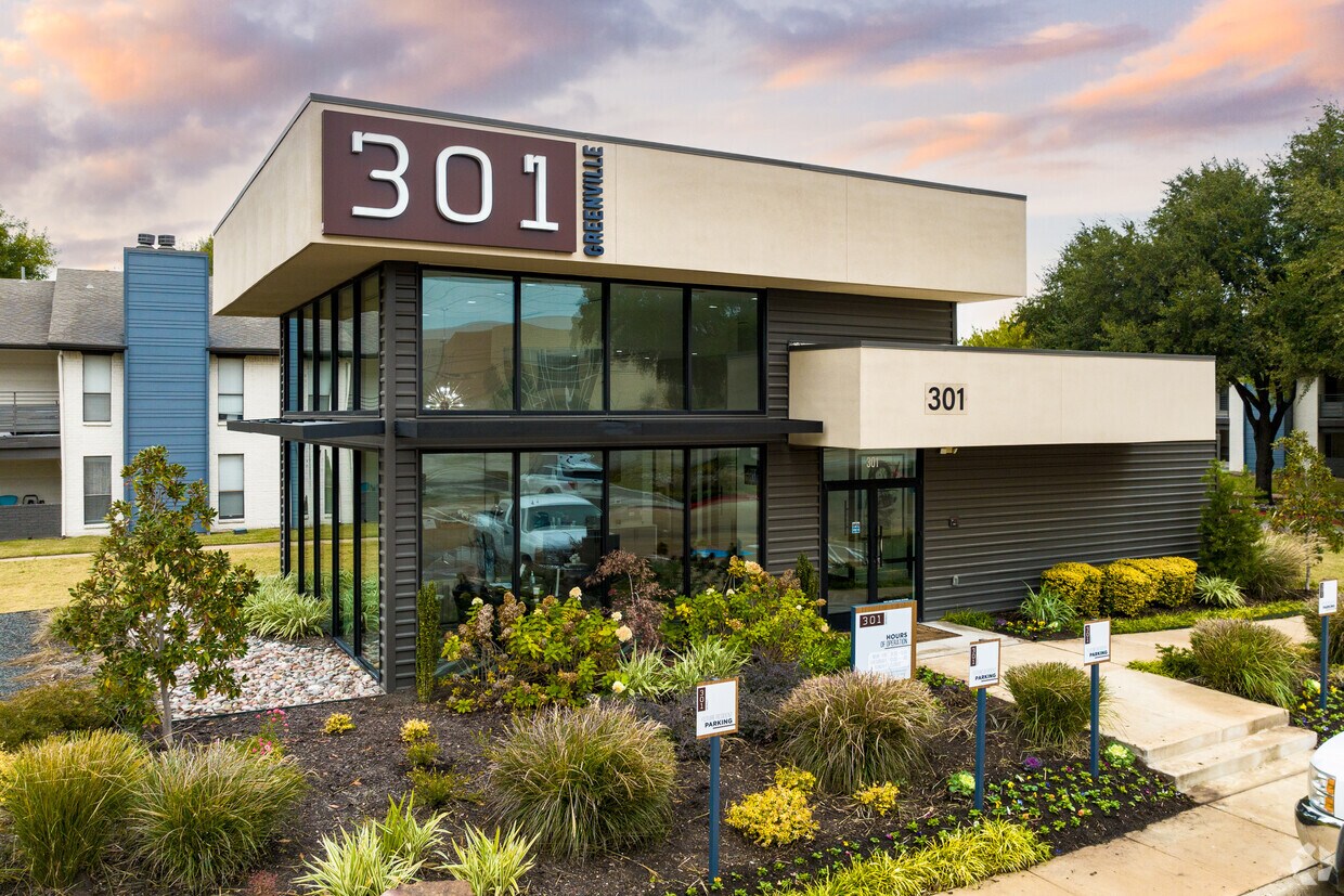 301 Greenville Apartments in Allen, TX