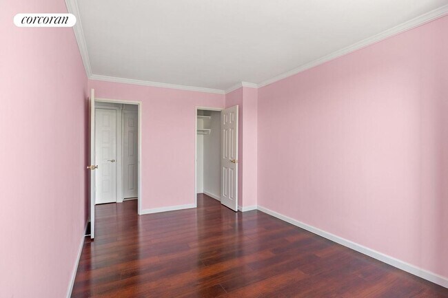 Building Photo - 3333 Henry Hudson Pkwy W