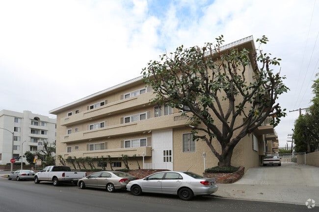 Building Photo - 1409 Midvale Avenue Apartments