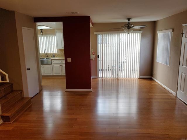 Foto del edificio - 10180 Palm Glen Dr