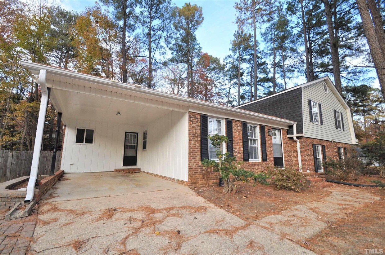 402 SW Maynard Rd, Cary, NC 27511 House Rental in Cary, NC