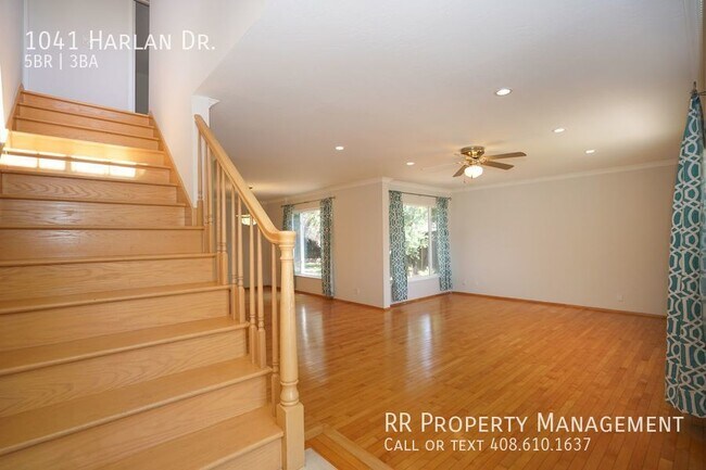 Building Photo - Spacious Home in Quiet West San Jose Locat...