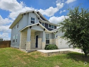 Building Photo - 210 Four Star Dr