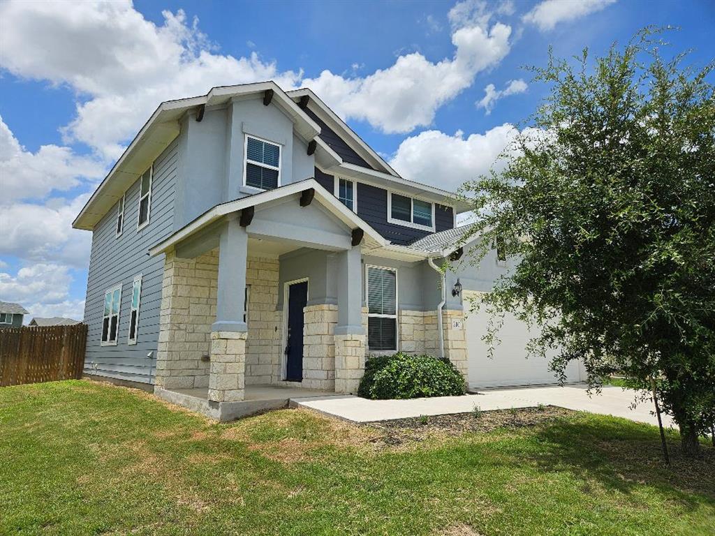 Primary Photo - 210 Four Star Dr