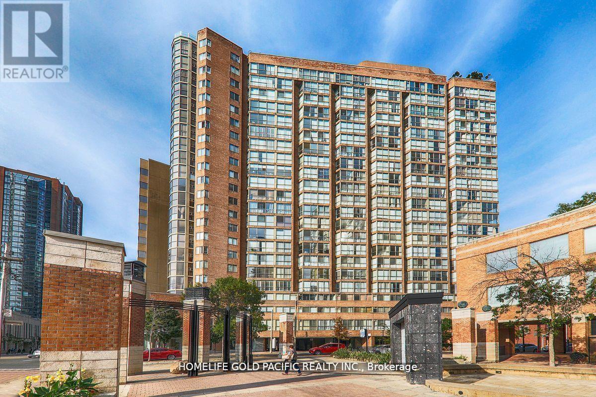 Photo principale - 1055 Bay St.