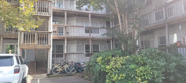 Foto del edificio - Inlet Colony First Floor Oasis!