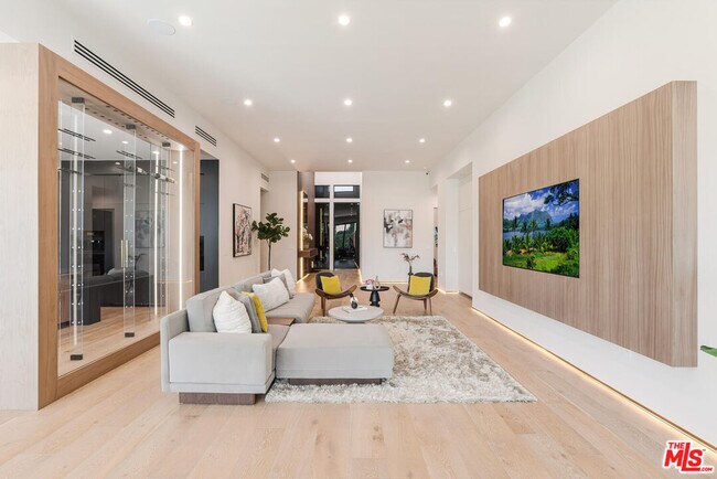 Foto del edificio - 13454 Albers St